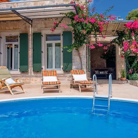 Stone House Caric Villa